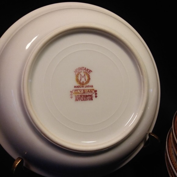 7 Vintage Noritake Dessert Bowls in Elysian 10in Gold Trim - Picture 3 of 16